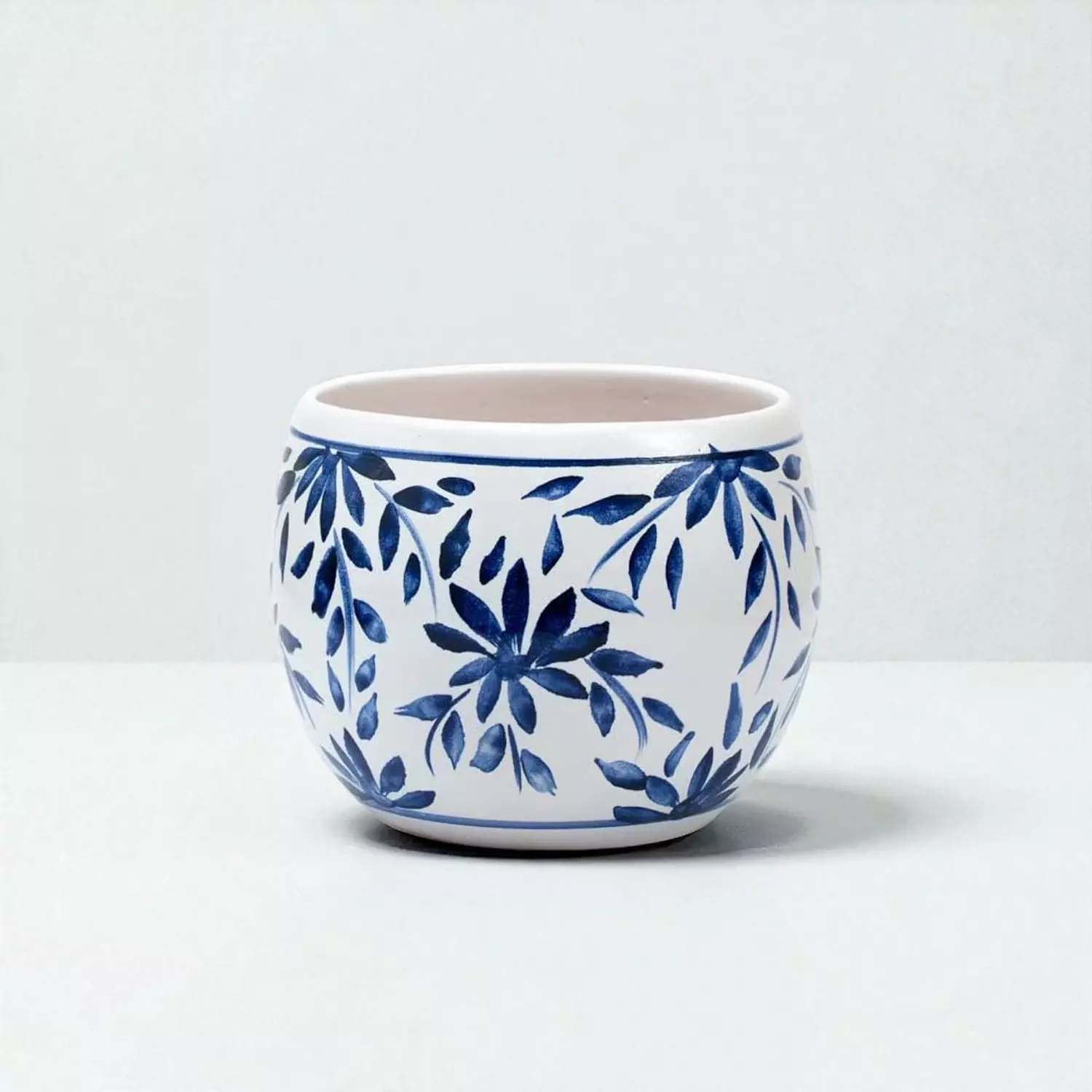<p style="text-align: center">Vratsa Handmade Pot</p>