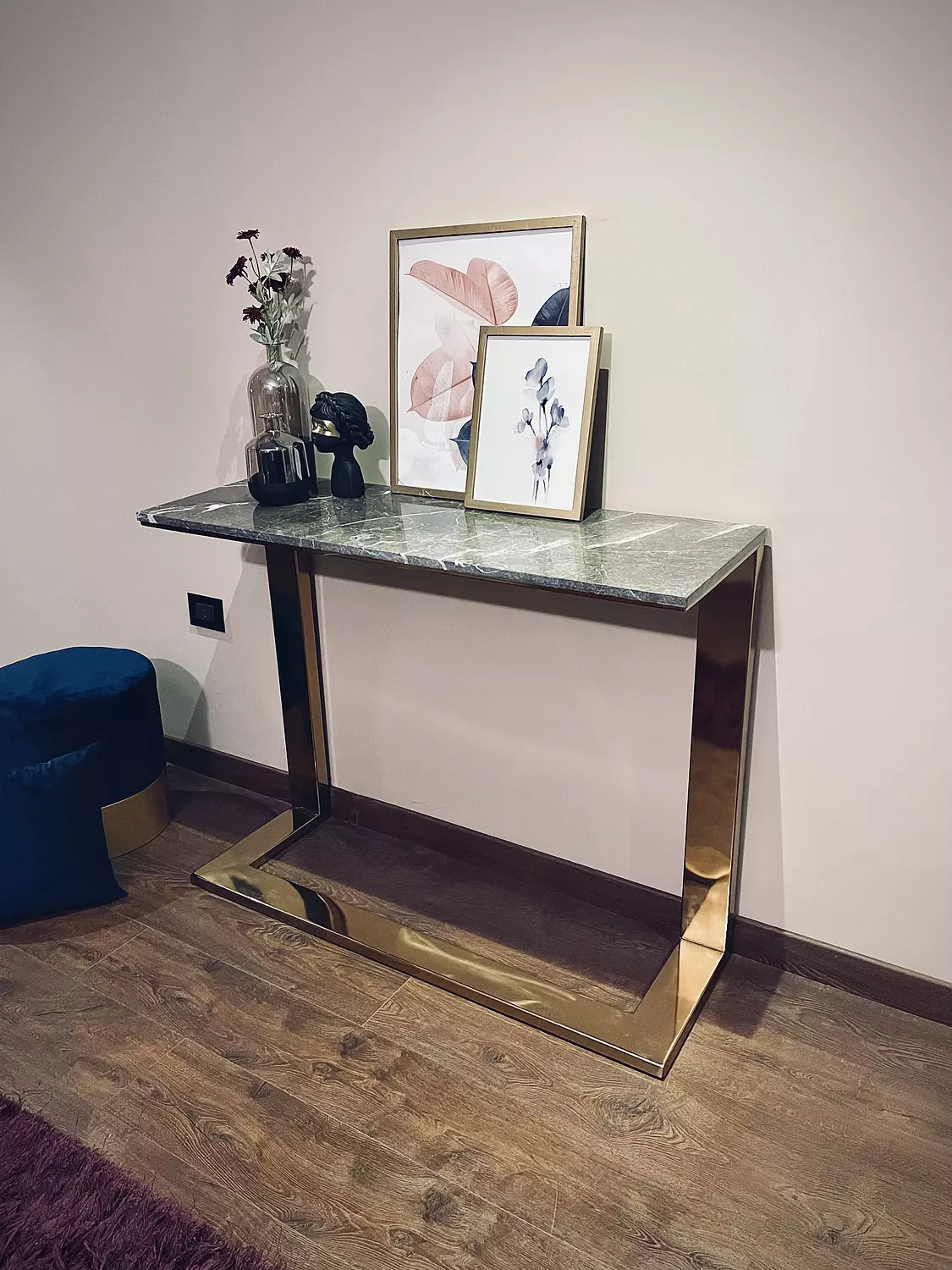 Connected Base Console 1