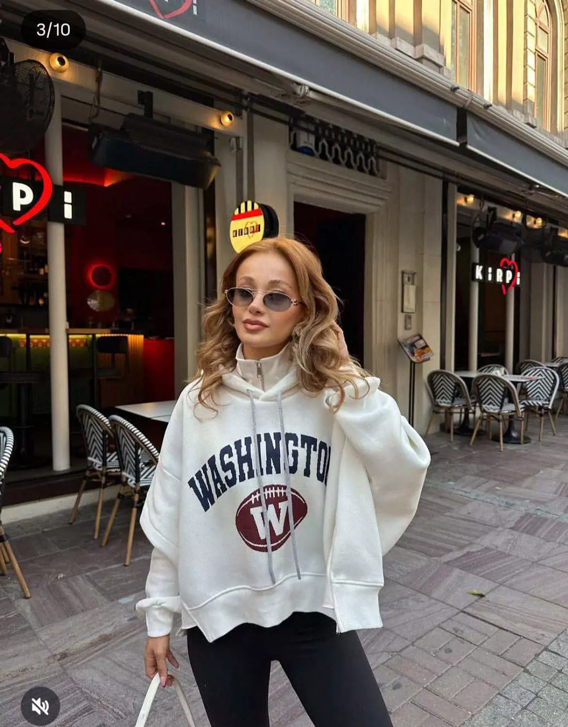 hoodie w 16