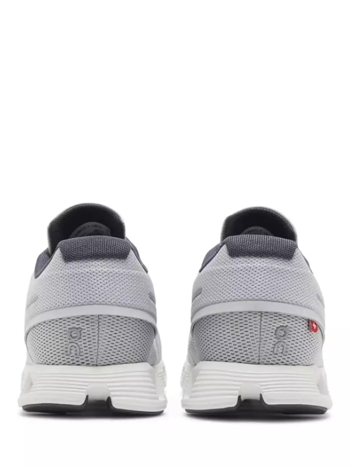 On Running Cloud 5 gray Running Sneakers 2