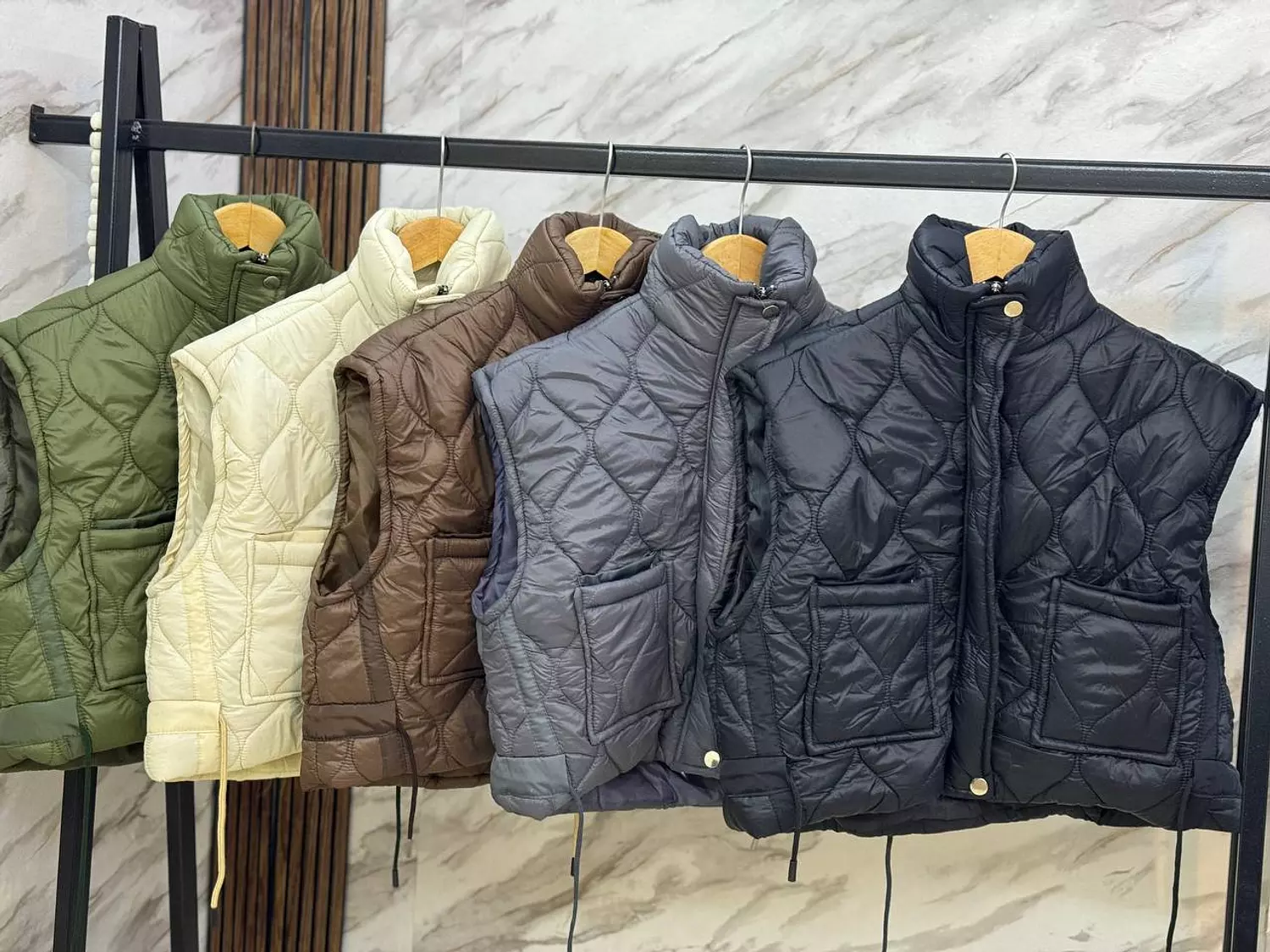 Puffer vest  image