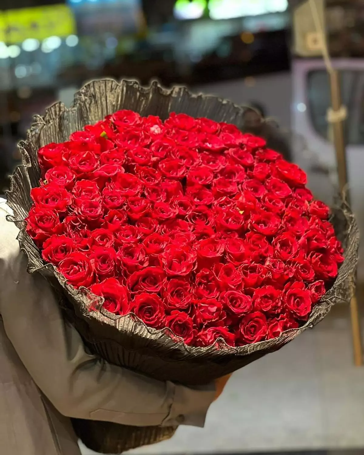 100 OF RED FLOWER 1