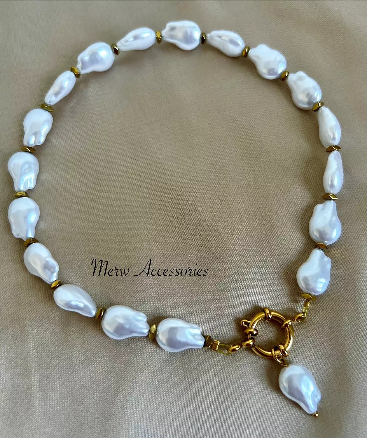 Pearl chockers co.1 1