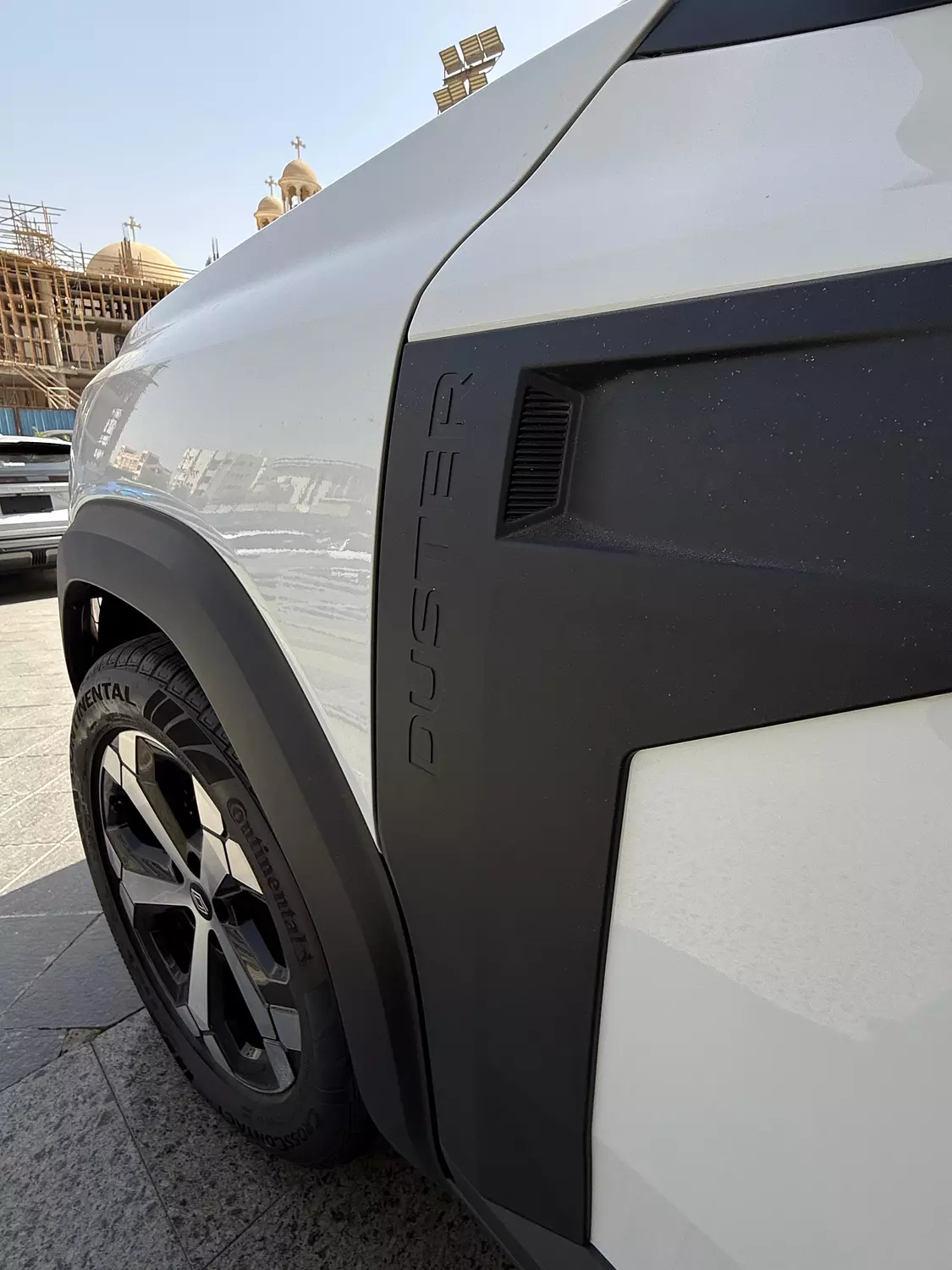RENAULT DUSTER 6