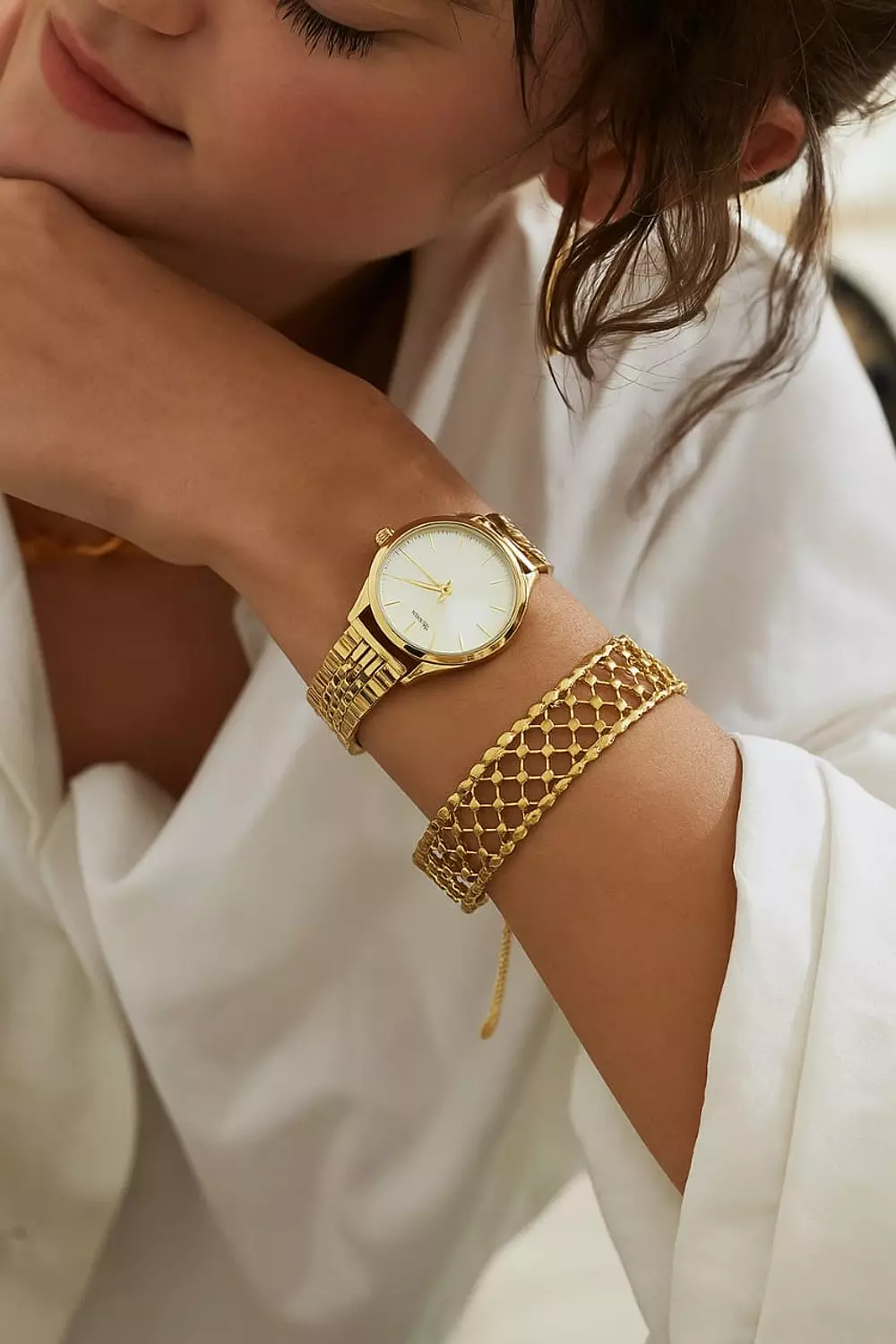 Golden lace bangle✨ 2