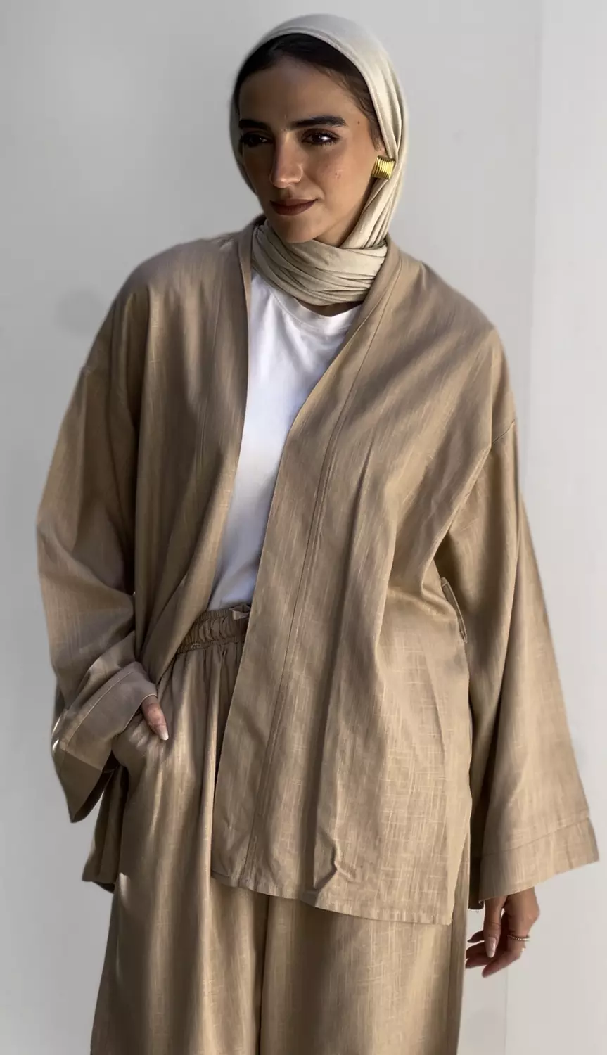 Linen Set in Beige 1