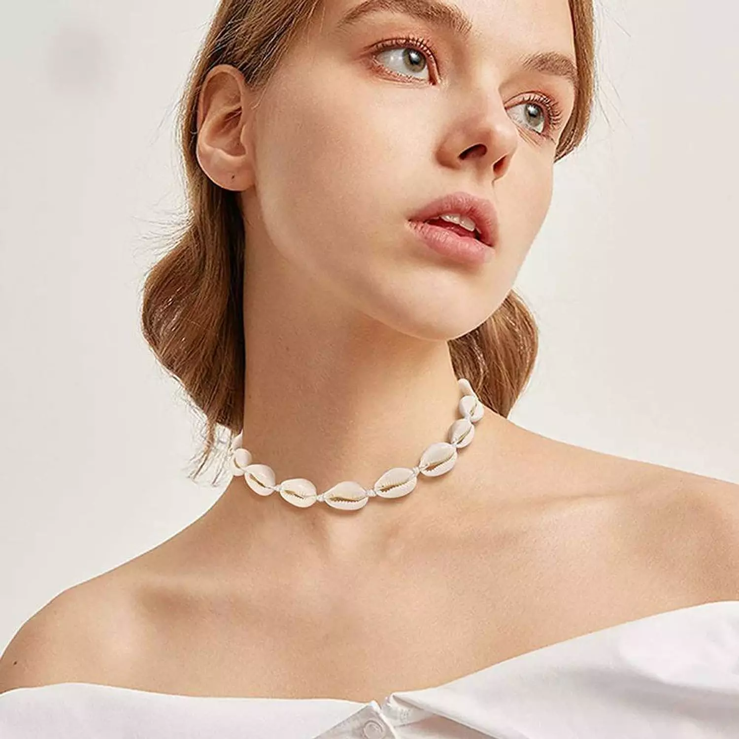 Shell necklace  hover image