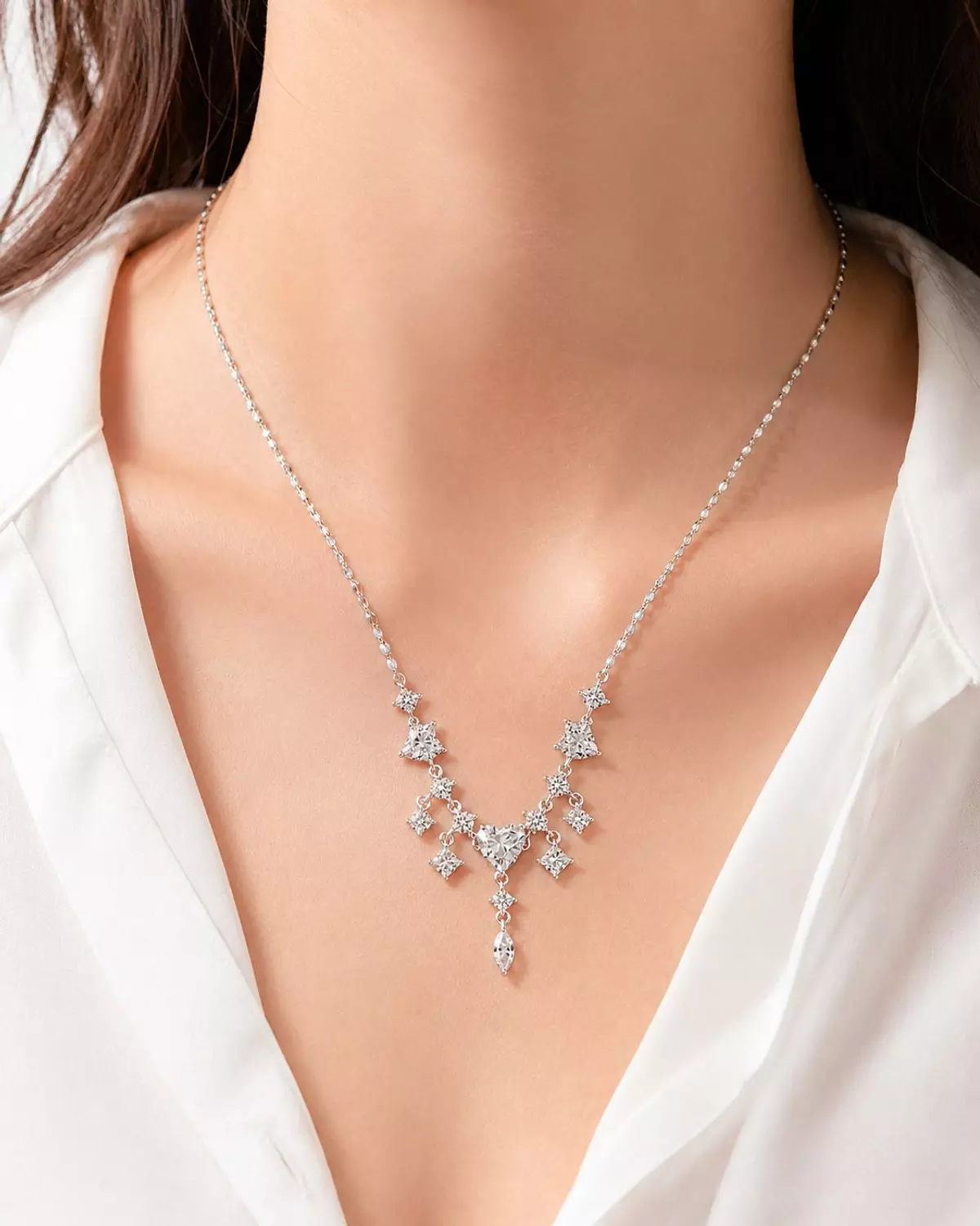 Silver Necklace Daimond image