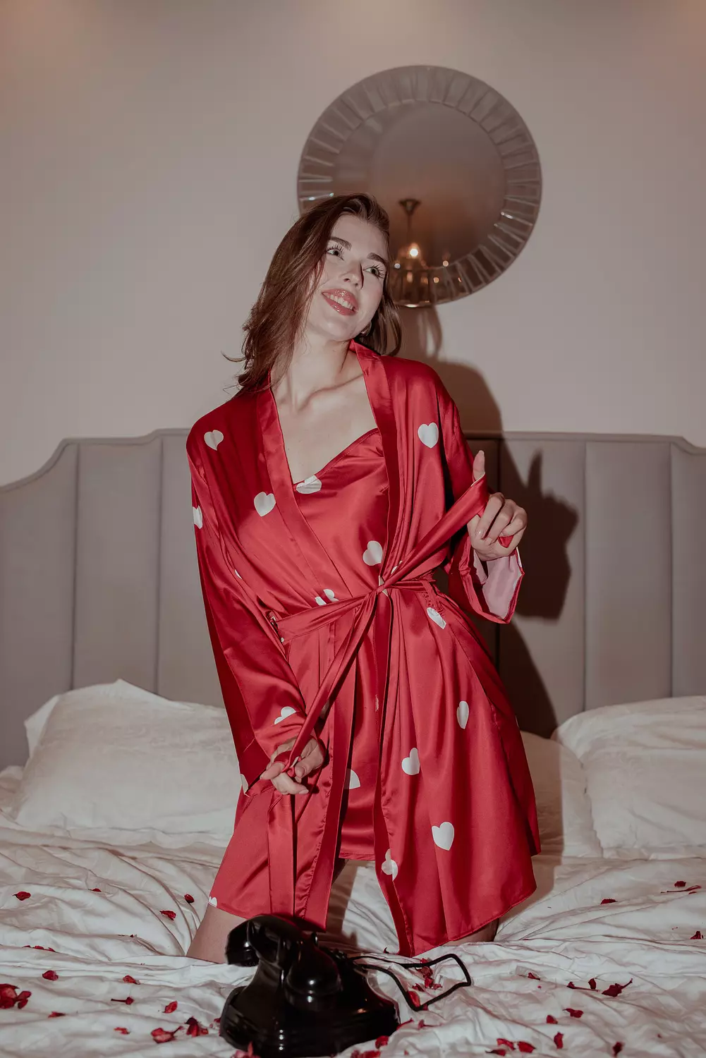 Red Hearts Short Robe image