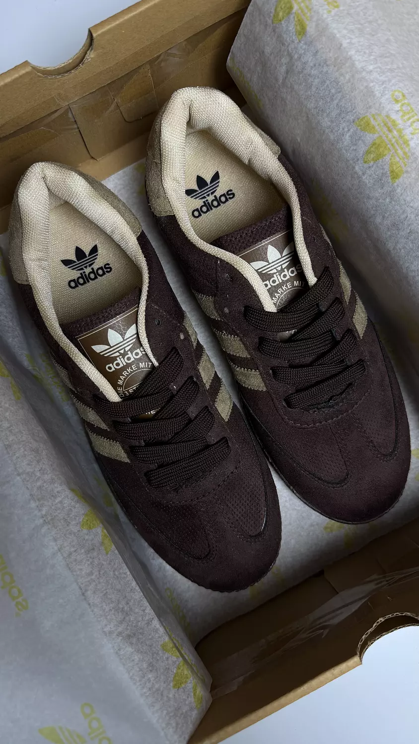Adidas Samba Brown OG hover image