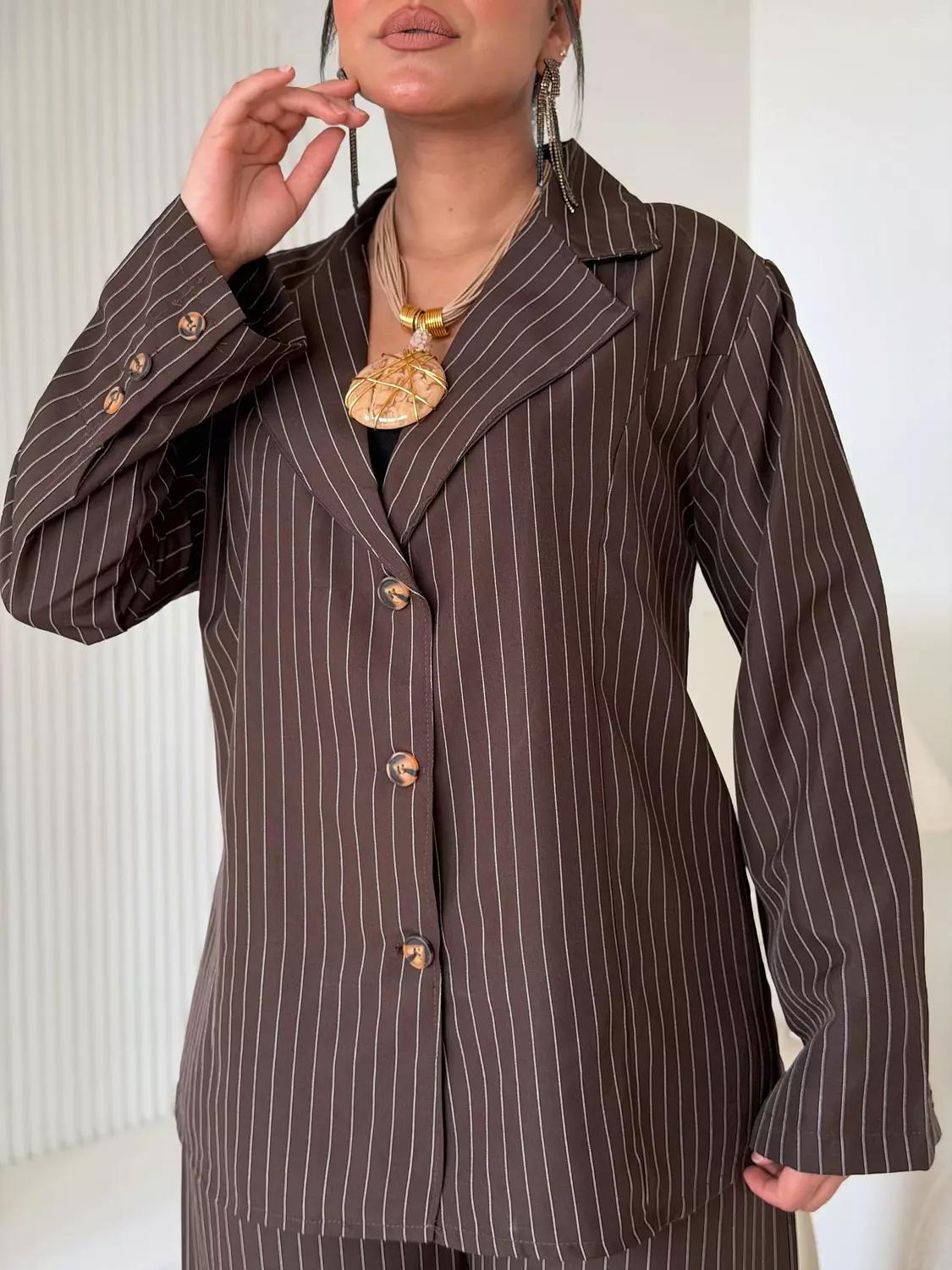 Axis Pinstripe Set In Brown 3