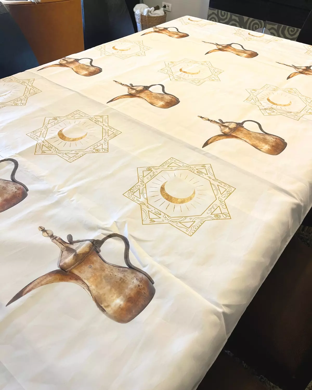 The Arabic Coffee Tablecover 1