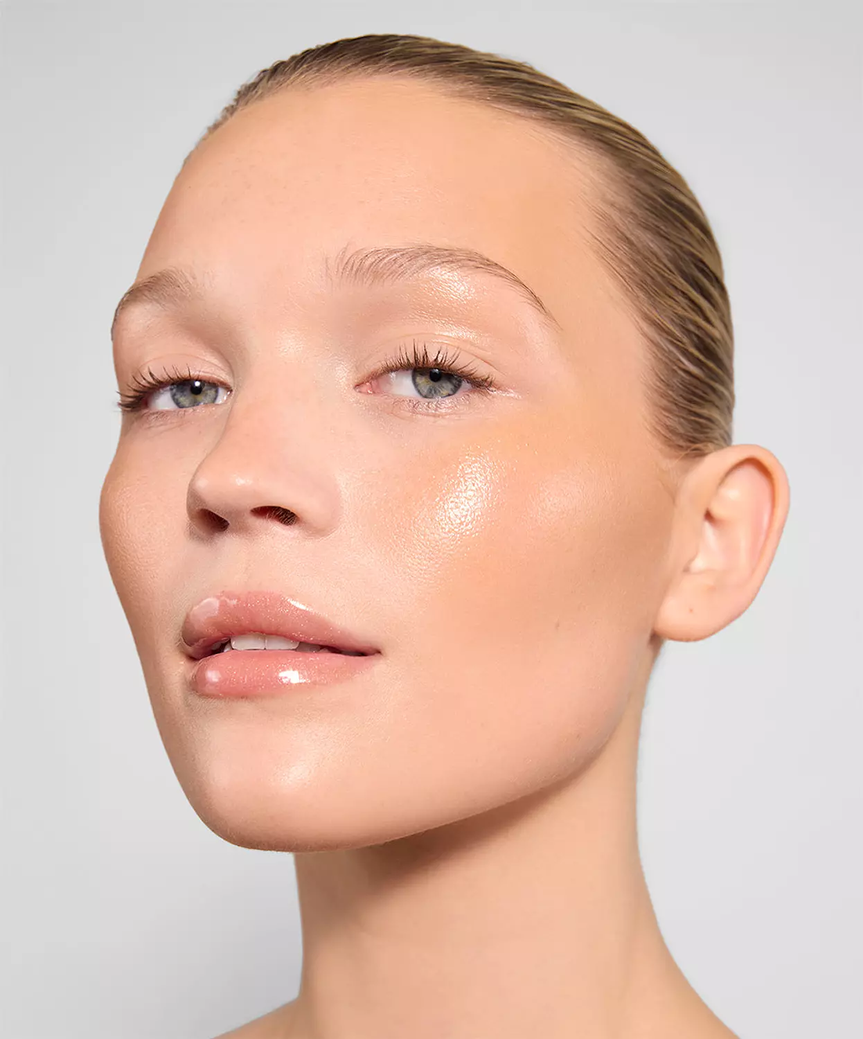Refy Gloss Highlighter  3