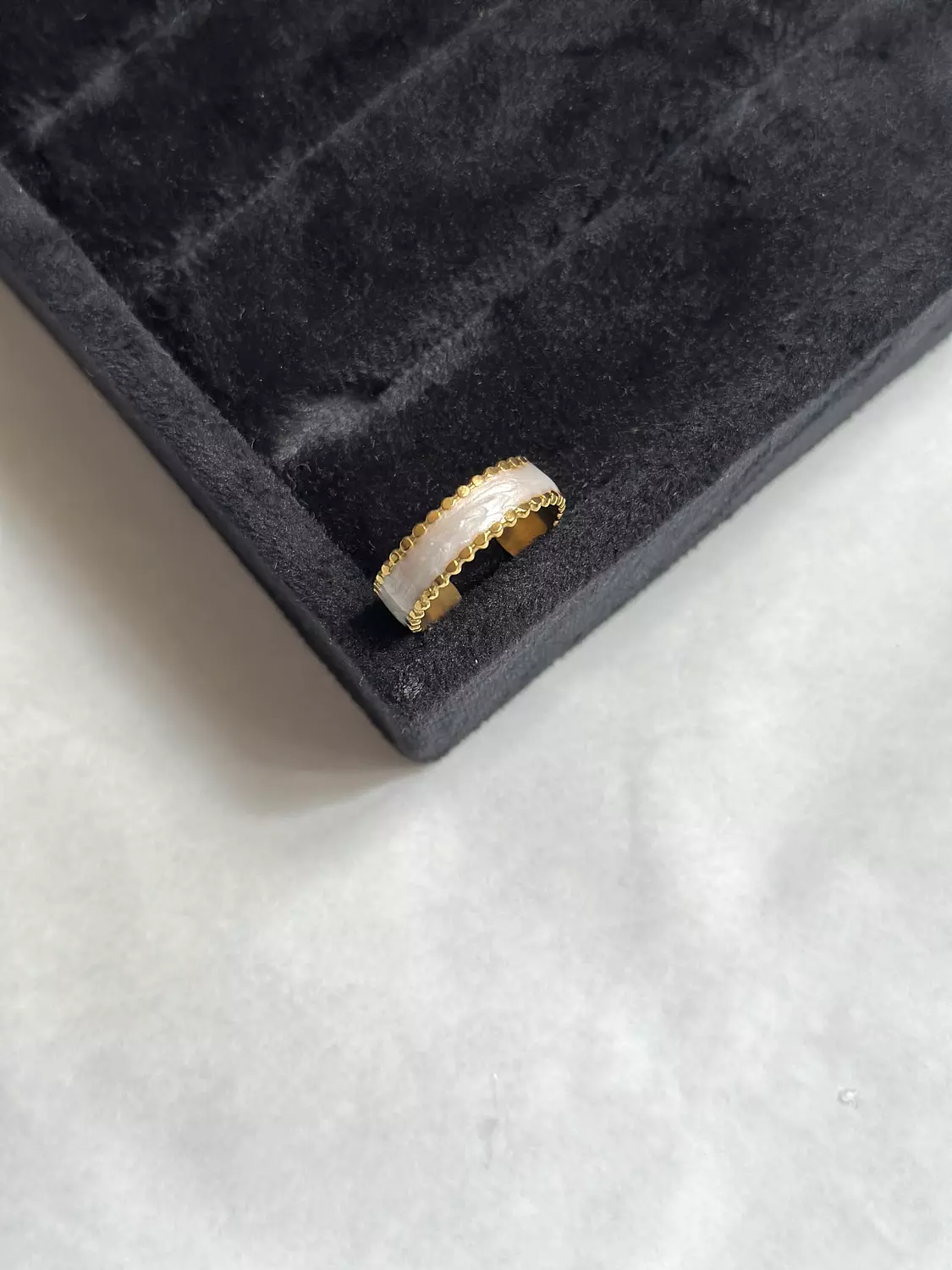 Thin Wave Ring image