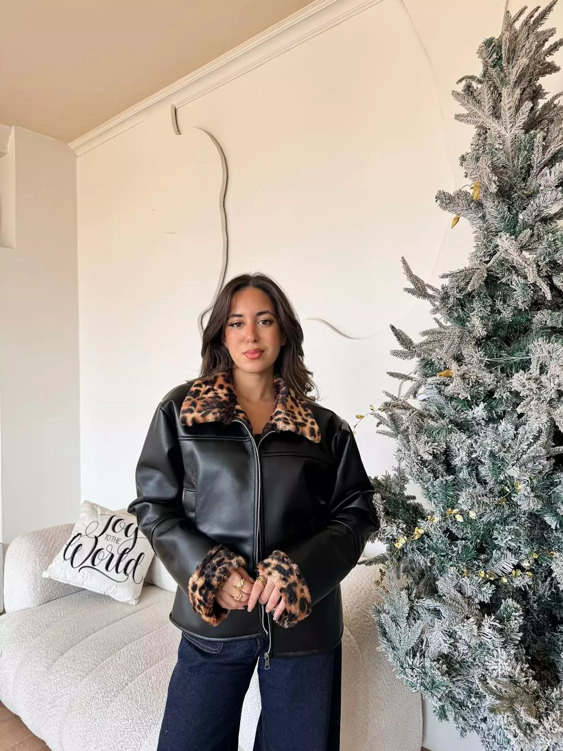 The leopard fur jacket 3