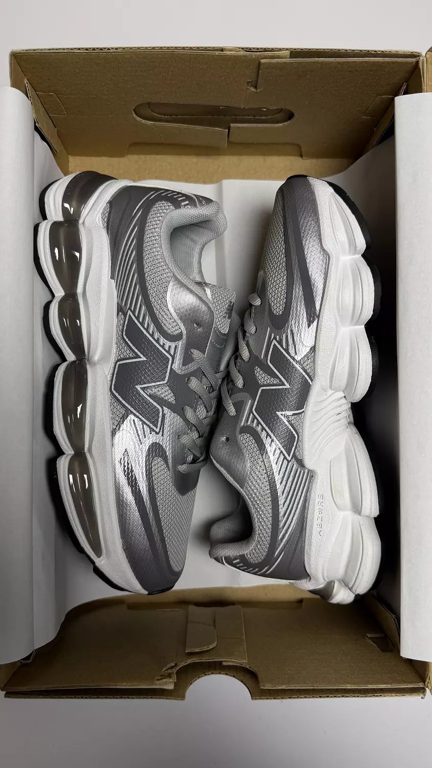 Newbalance 2000 in Grey  image