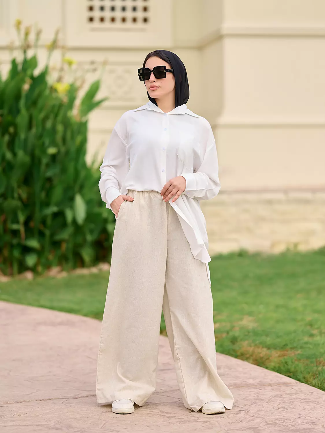 Slap Pants in Beige 4