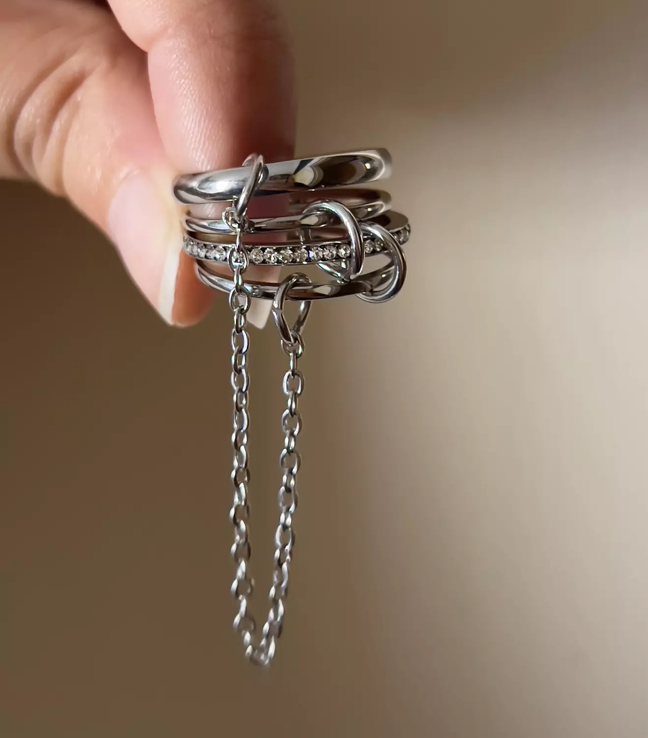 Silver Loza image