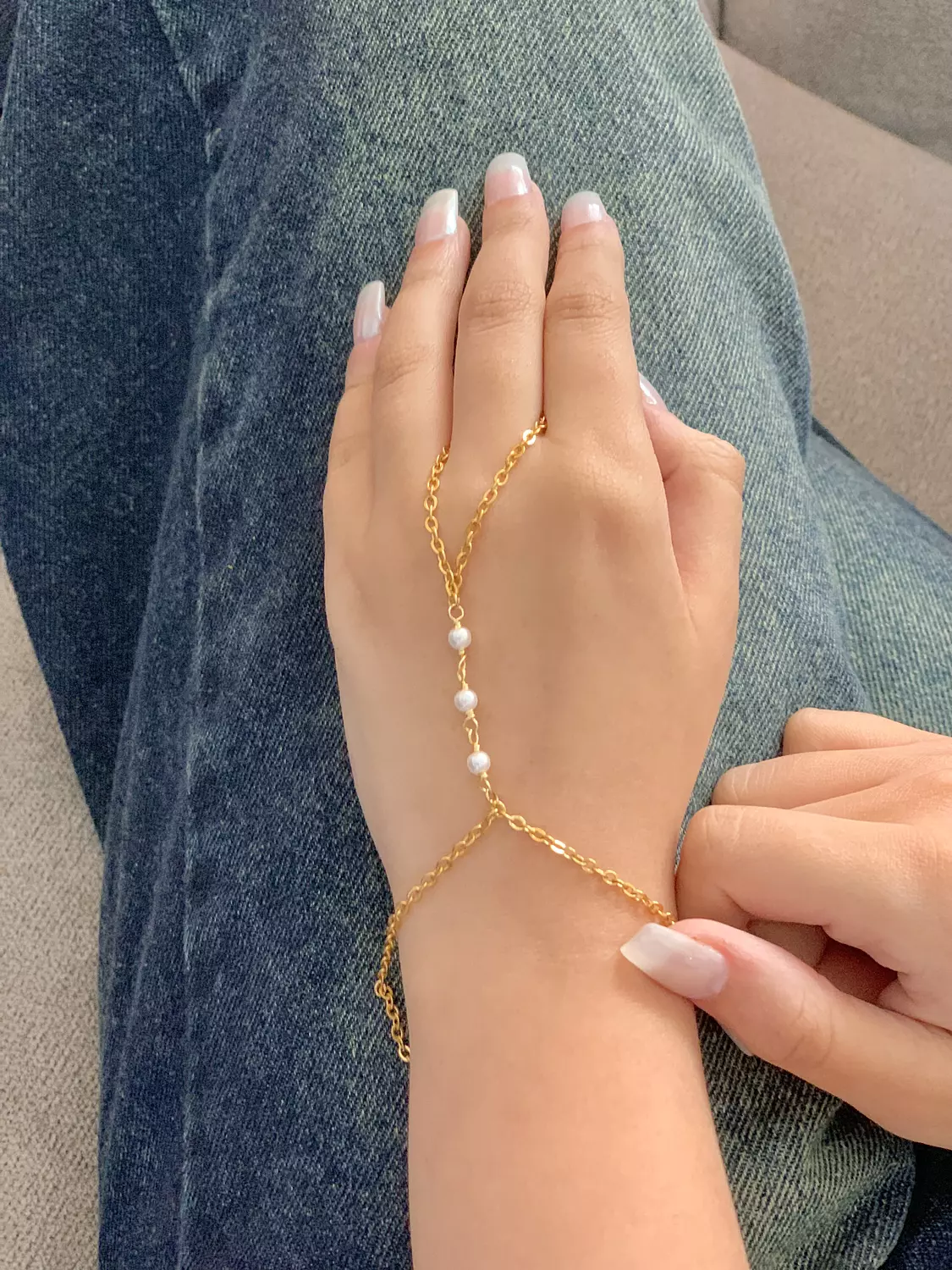 Raly hand chain image