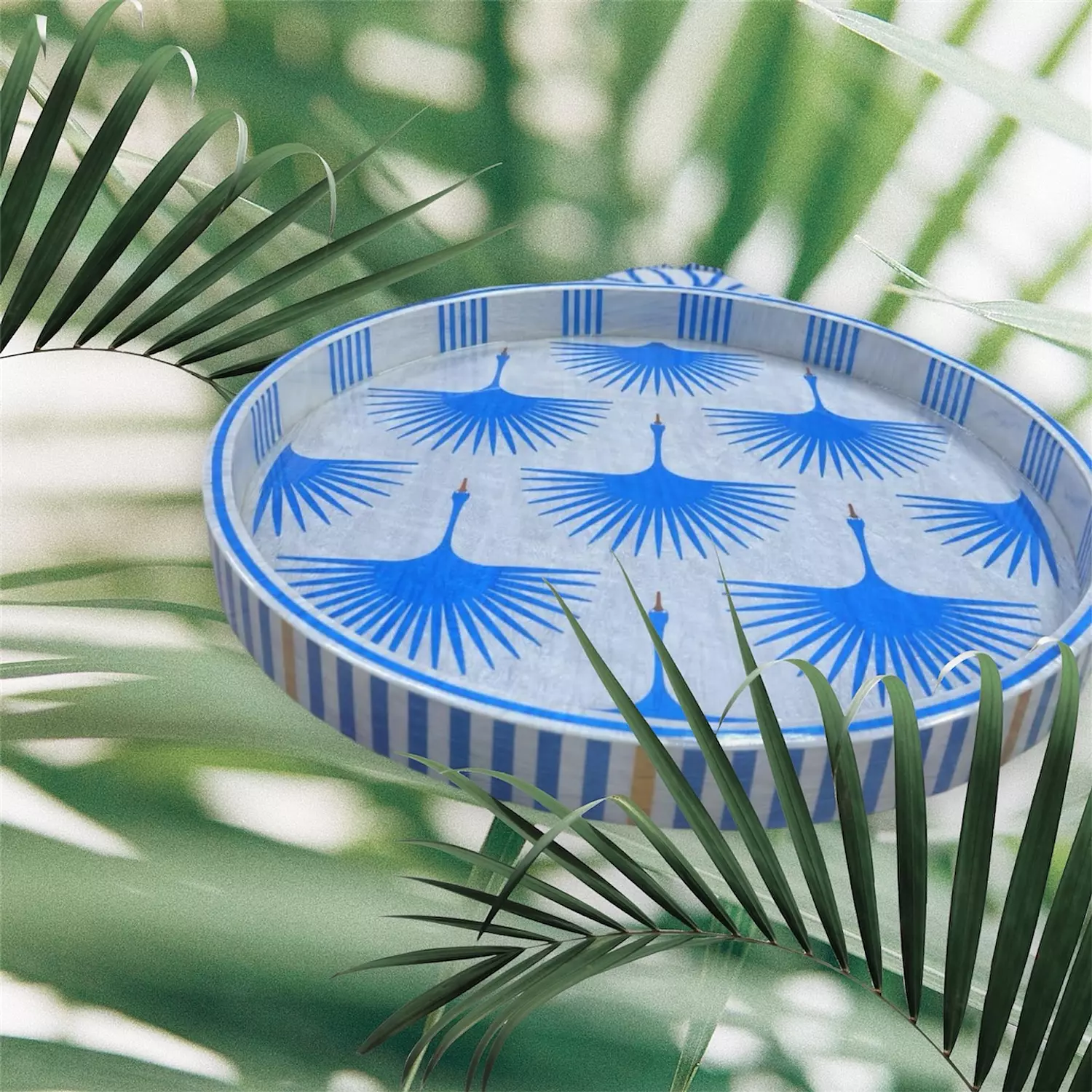 TRAY 7