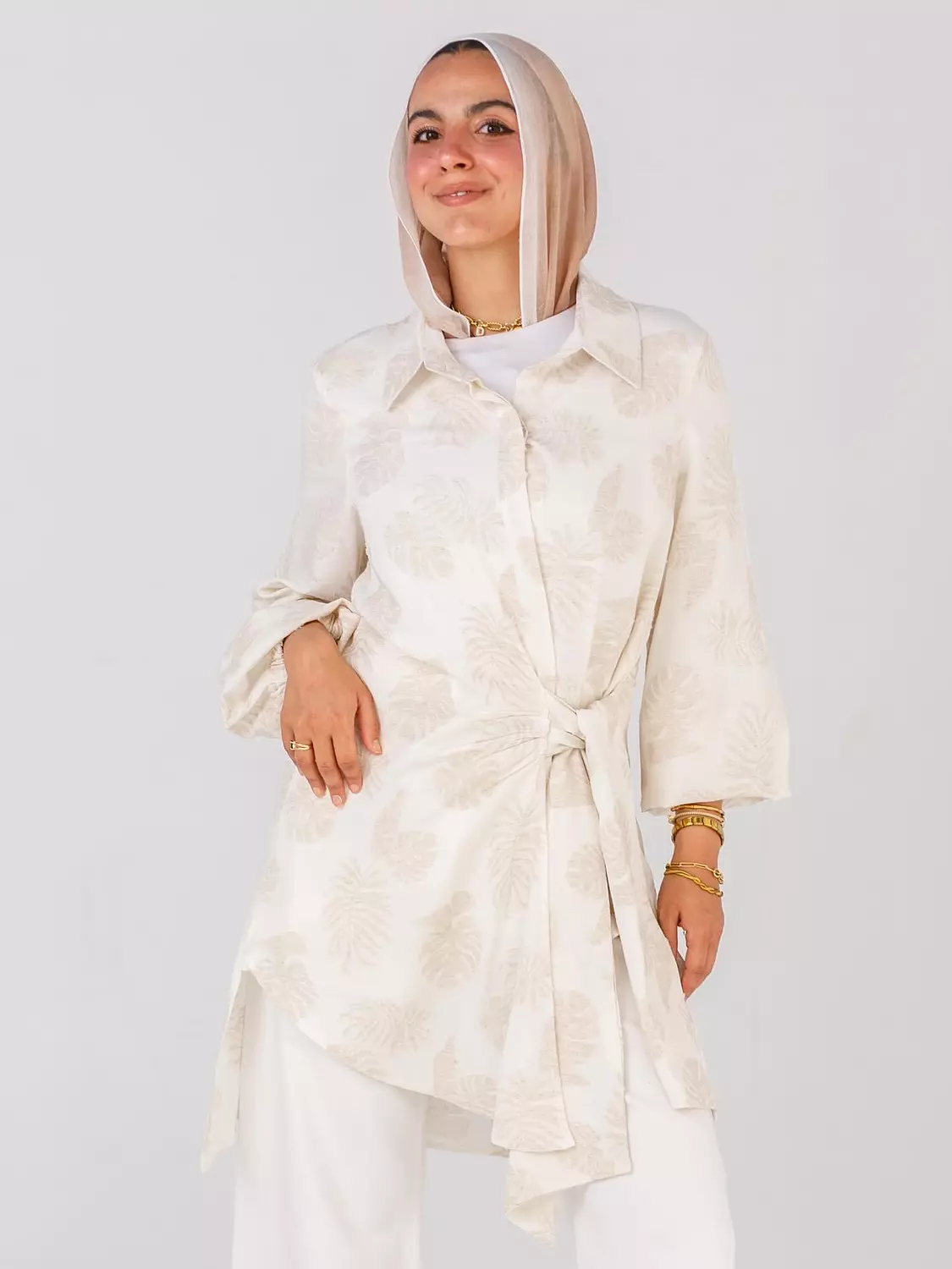 BREEZY Blouse in floral beige 3