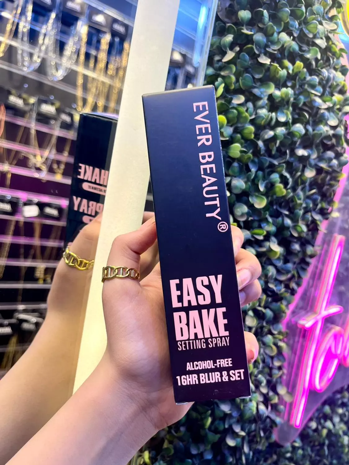 Ever Beauty Setting Spray  hover image