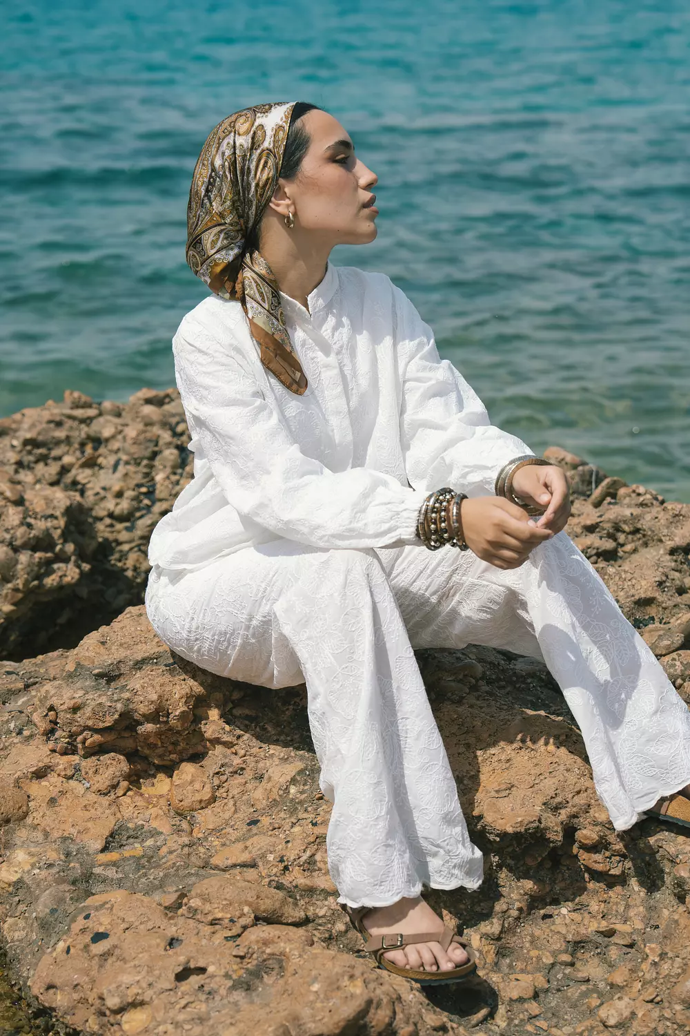 White Jacquard Set 5