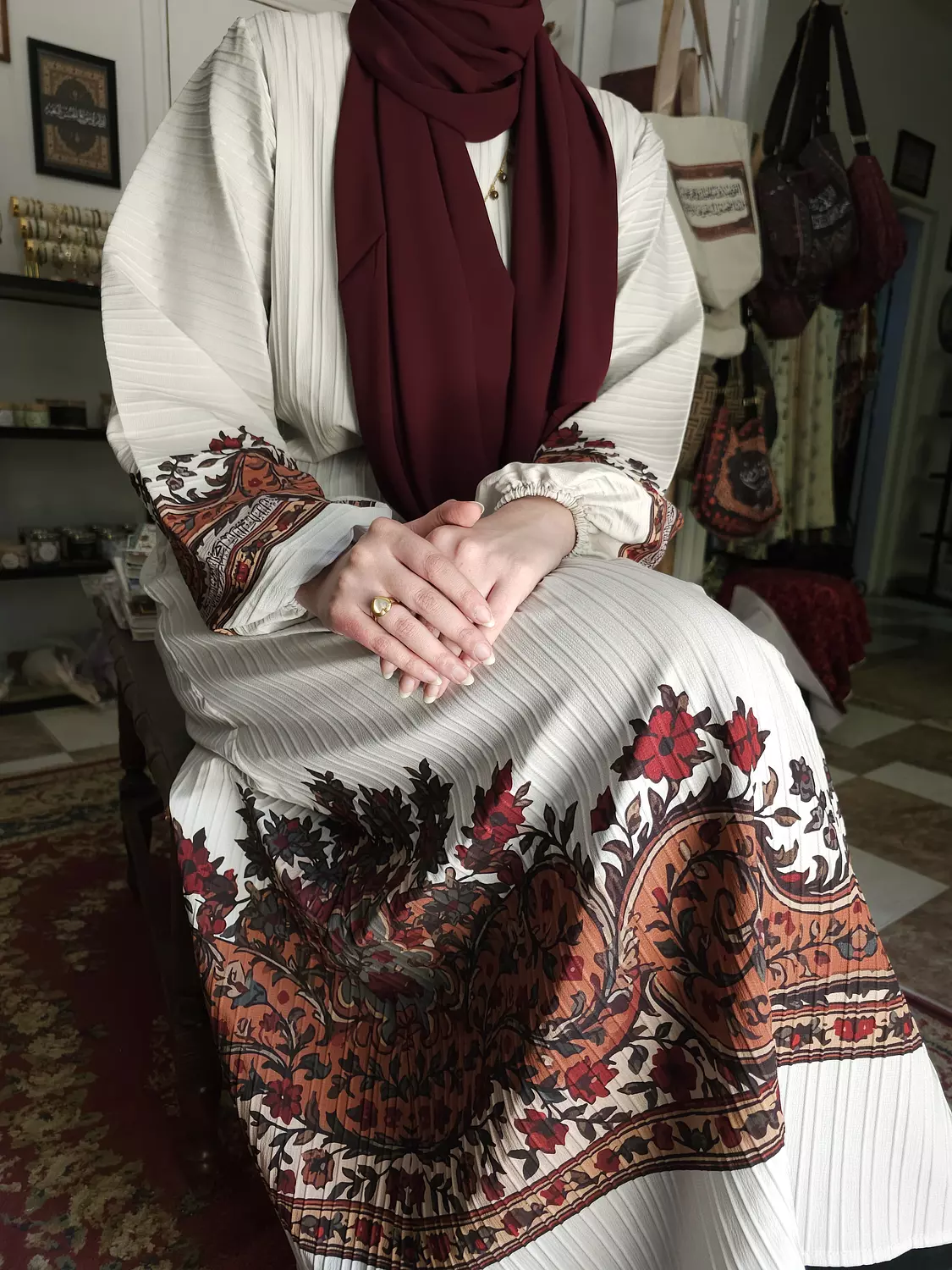 فستان أُنس image