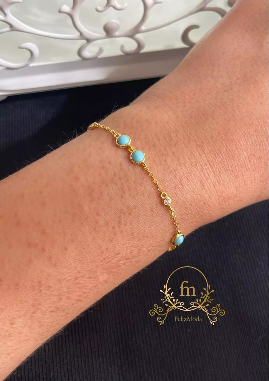 Fayrouz and silver round stones bracelet gold plated image