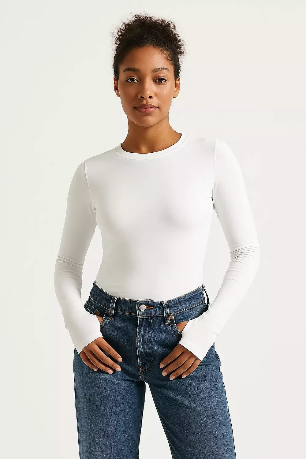 <p>LONG SLEEVE BASIC</p>