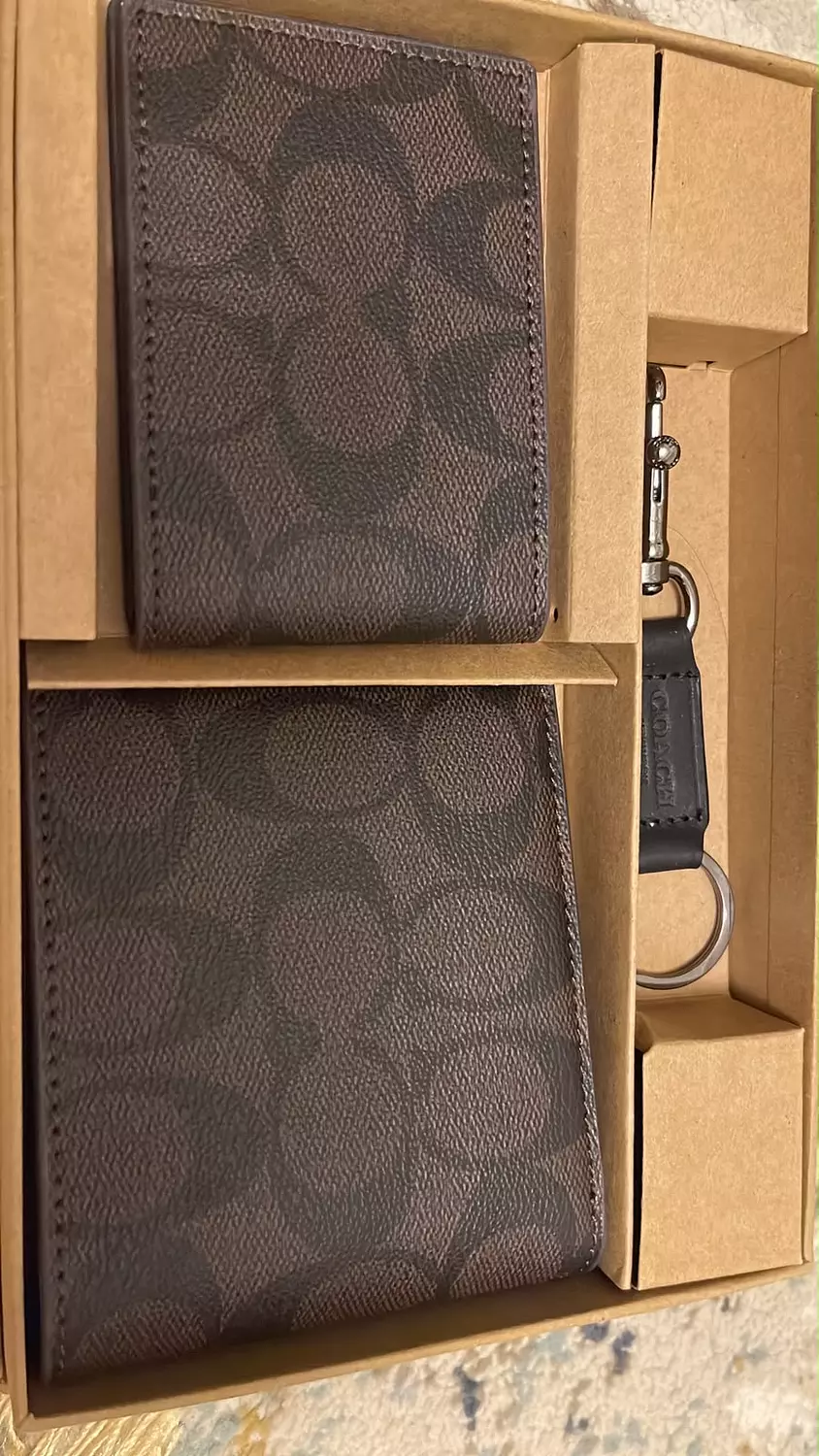 Compact Id Wallet In Signature print Leather men’s wallet 3