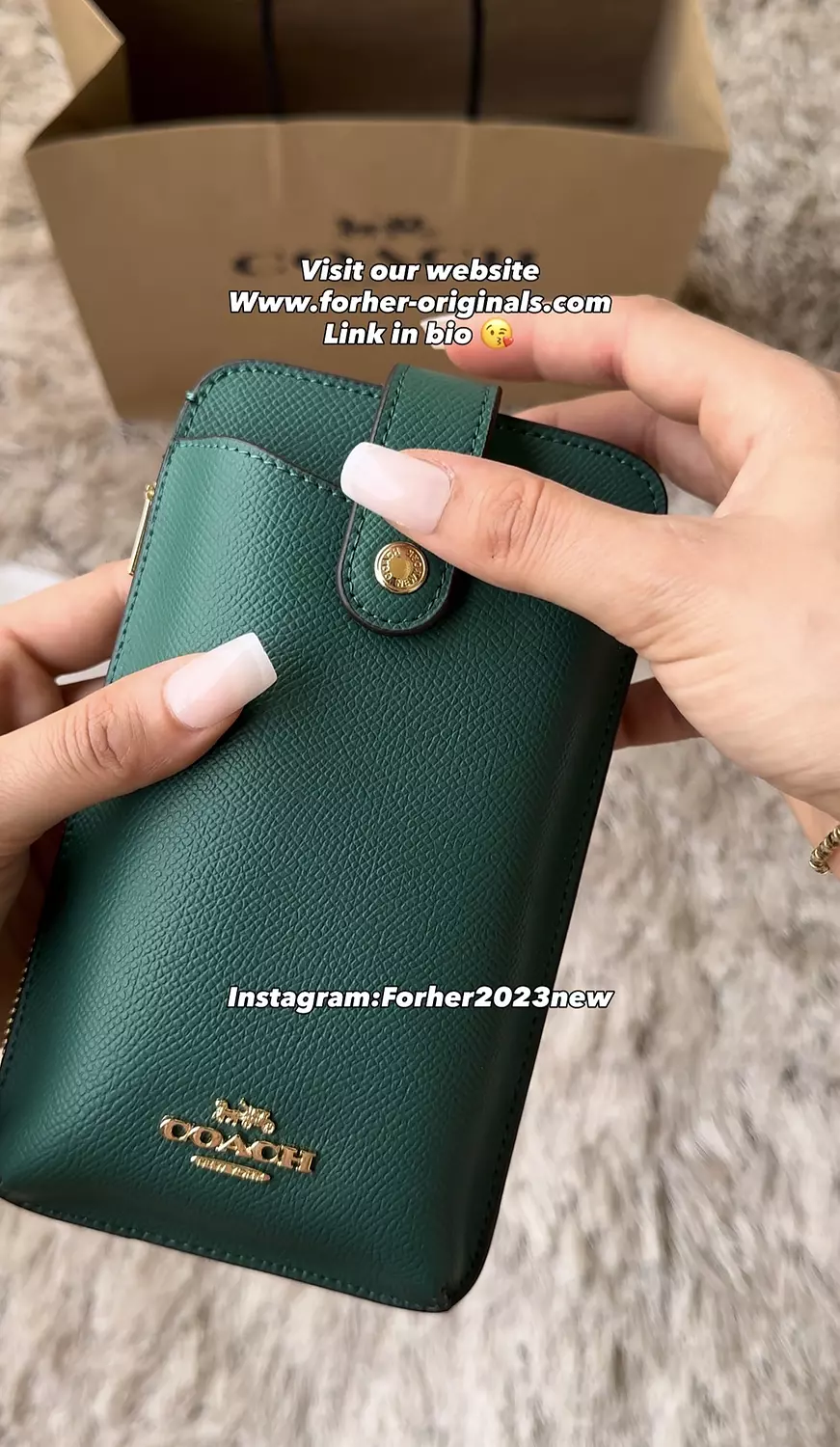 Coach Phone Crossbody In green 2