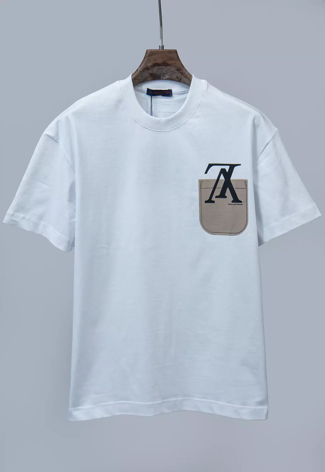 LOUIS VUITTON TSHIRT \ 2001 image