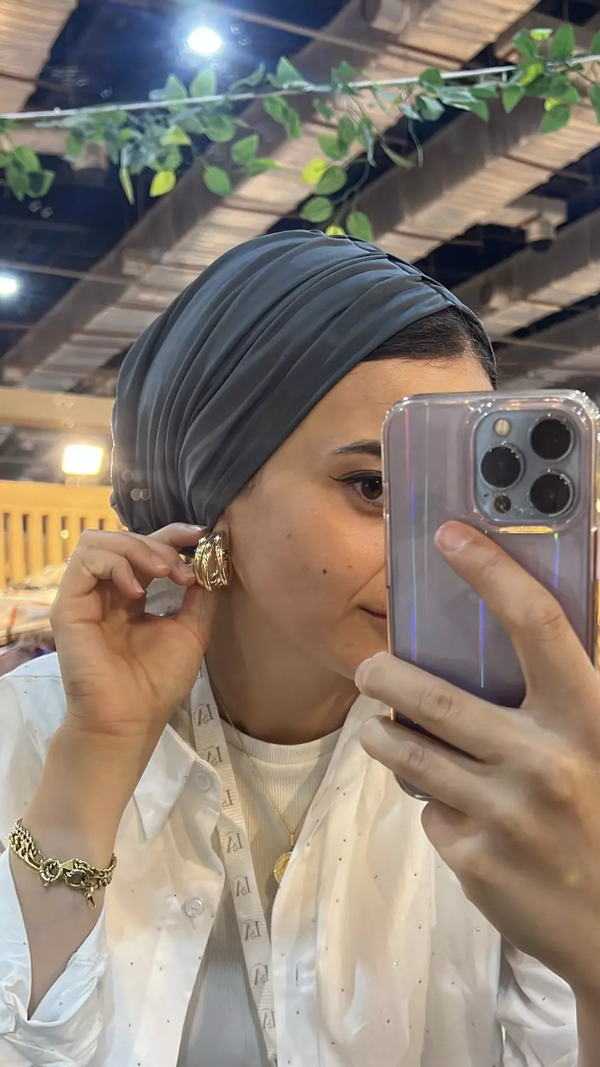 The dark grey turban 2