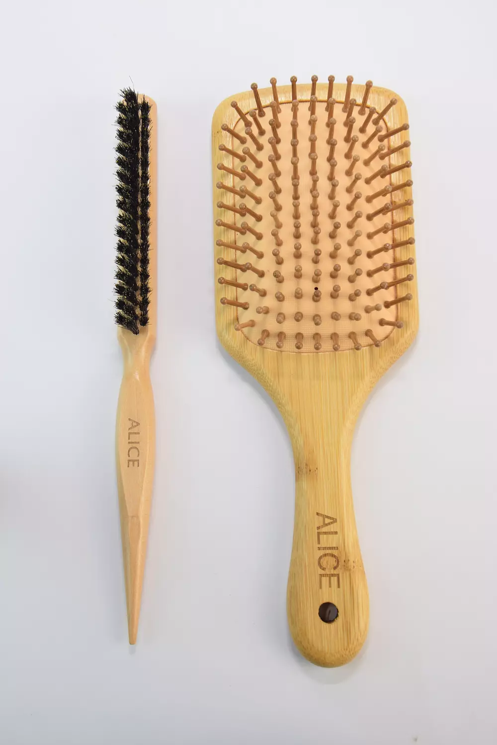 Sleek and wooden brush set 1