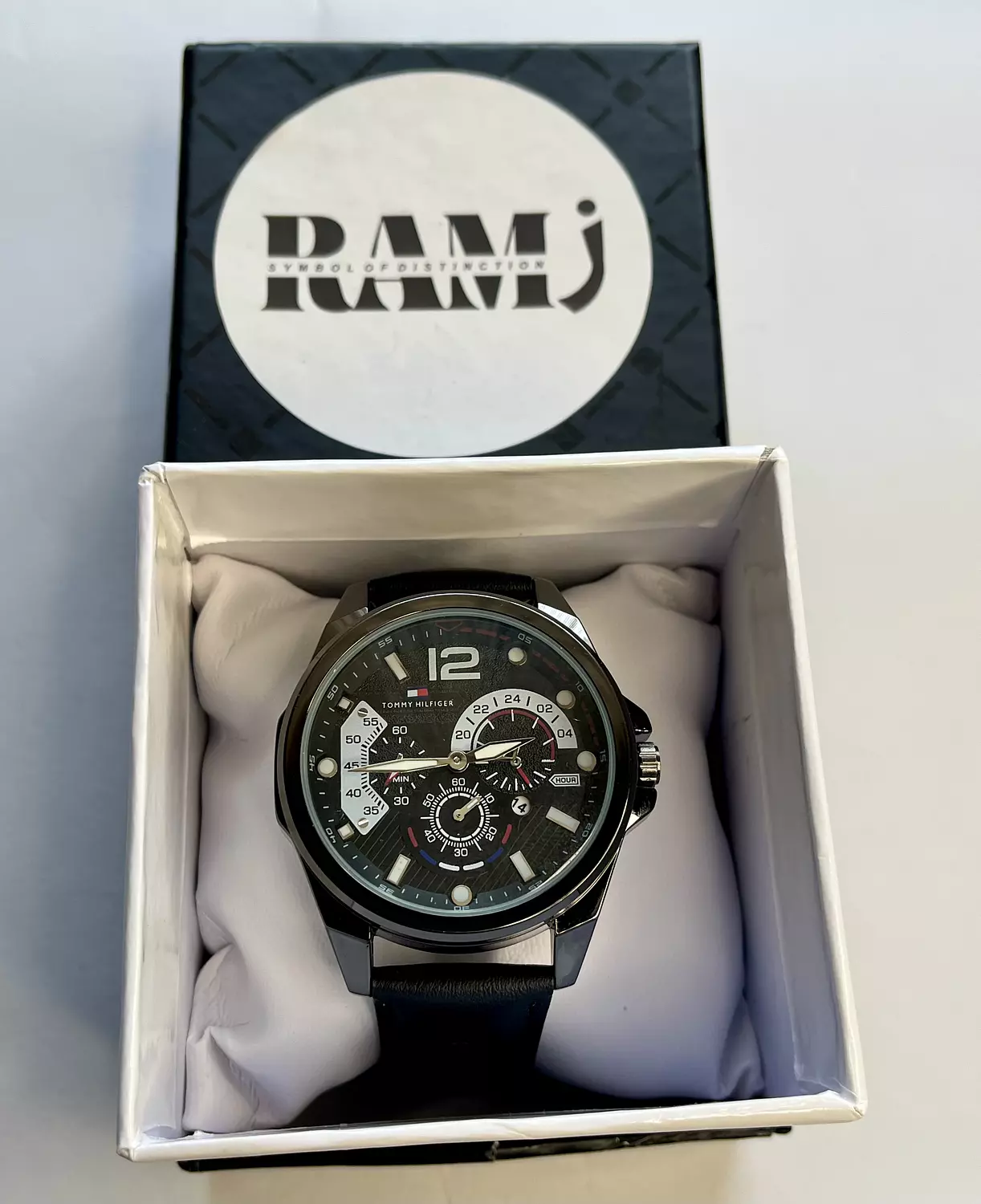 Tommy Leather (4 COLORS) hover image