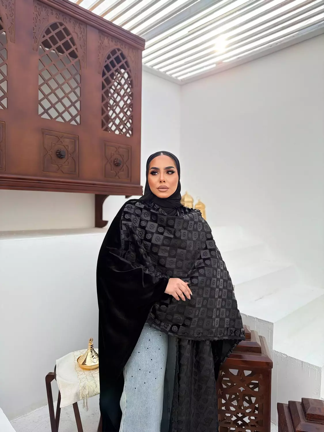 Sultanah - The Velvet Lattice Bisht 2