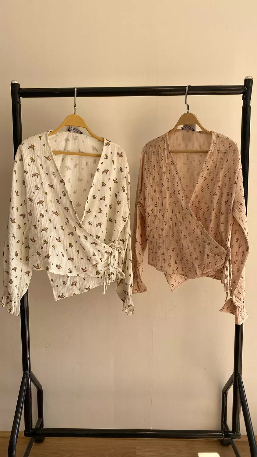 Flori blouse Bubb hover image