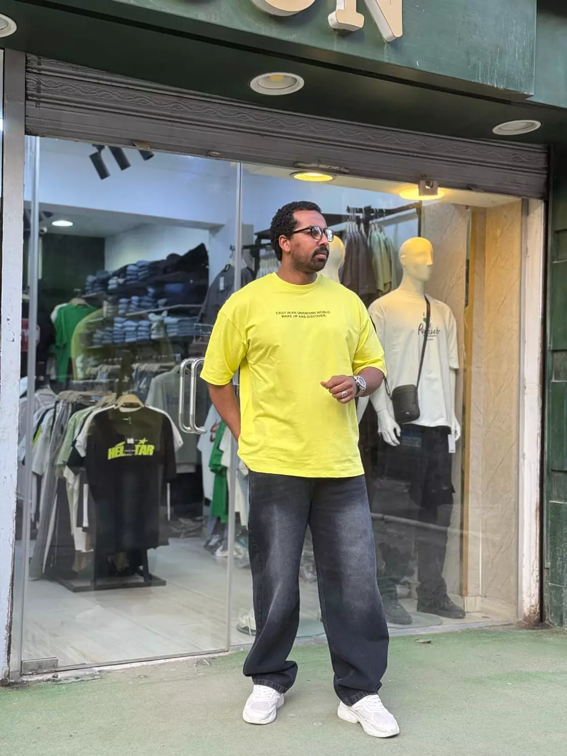  oversize T-shirt hover image