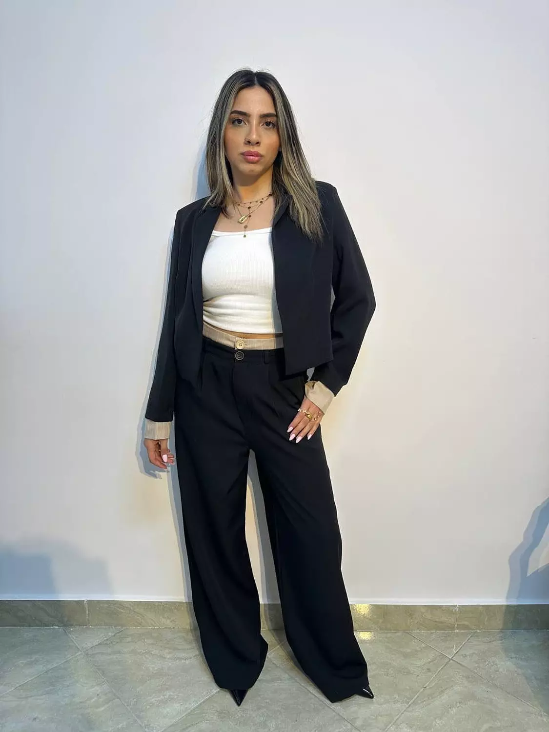 Premium Rosaline Blazer & Wide-Leg Trousers Set – Striped Waist Detail 2