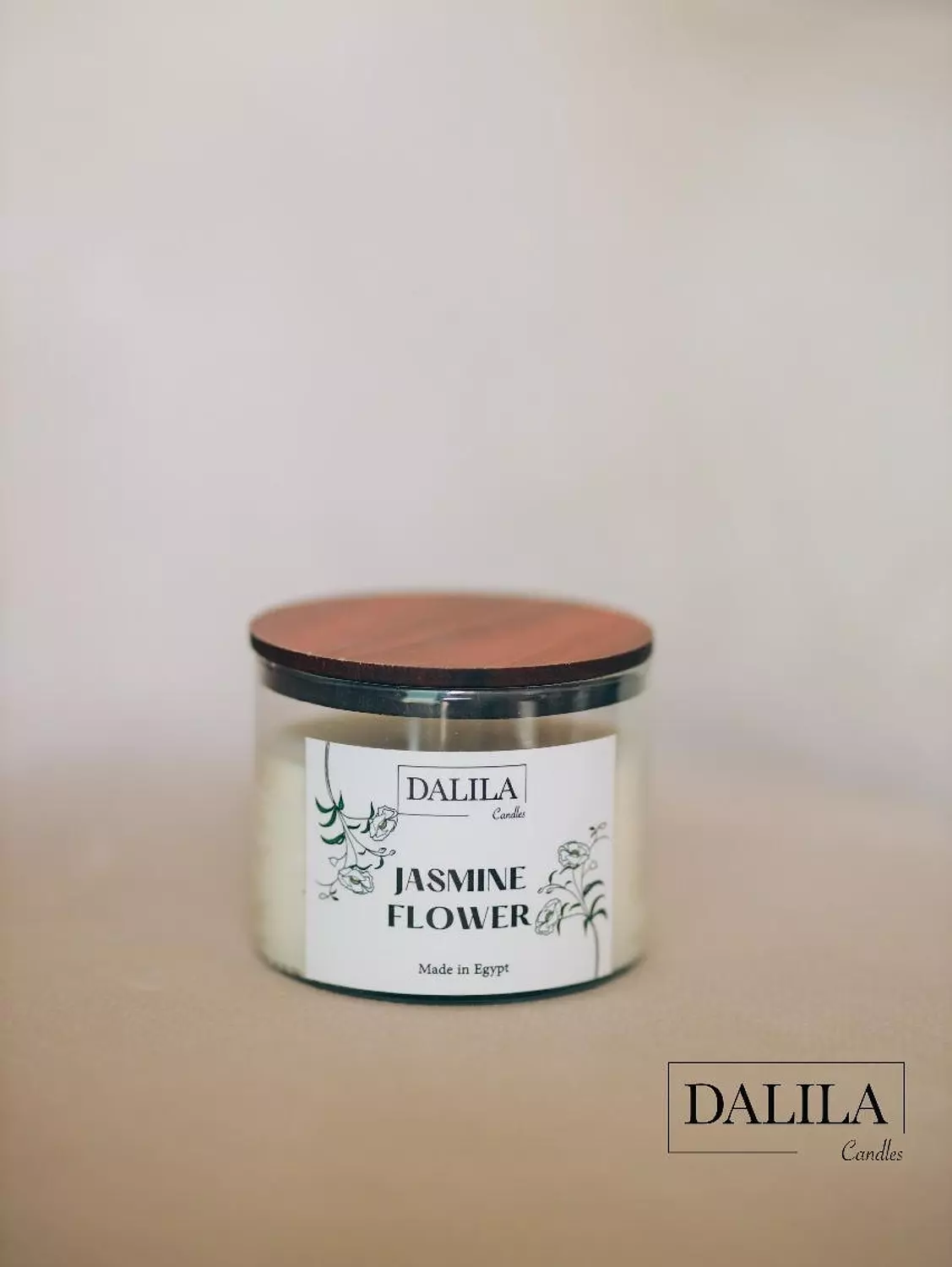 <p><strong>Scented Candles</strong></p>