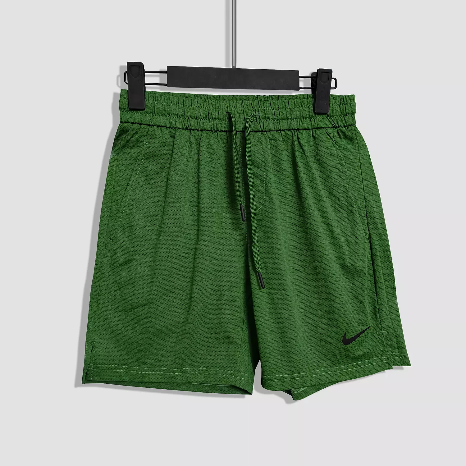 NIKE WATERPROOF SHORTS 1