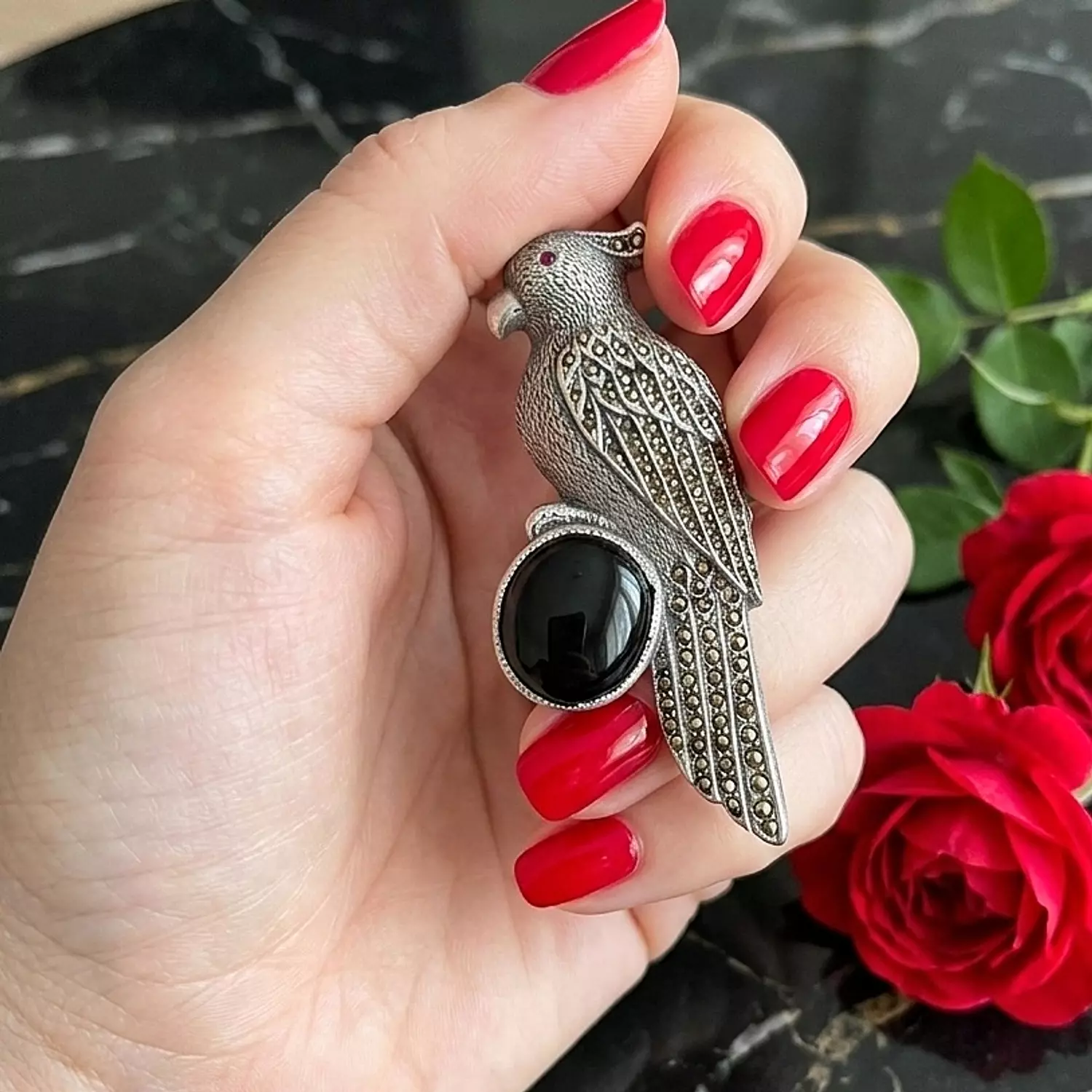 Elegant Bird brooch 1