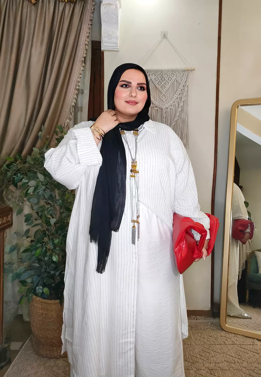 Striped shirt dress ( in white ) image