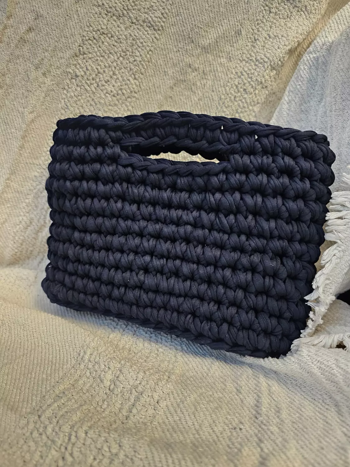 Peachy Loop – Handwoven Crochet Clutch 10