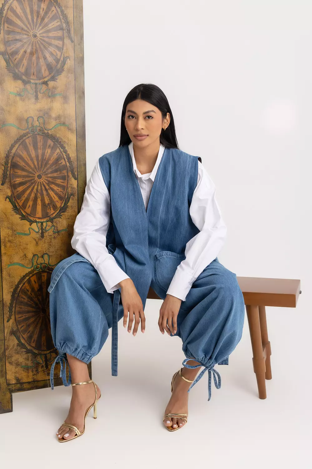 The Magic Denim Relaxed Pants 5