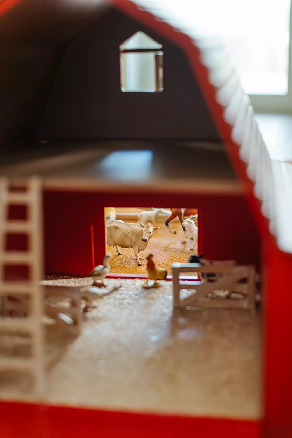 Wooden Animals Barn 3
