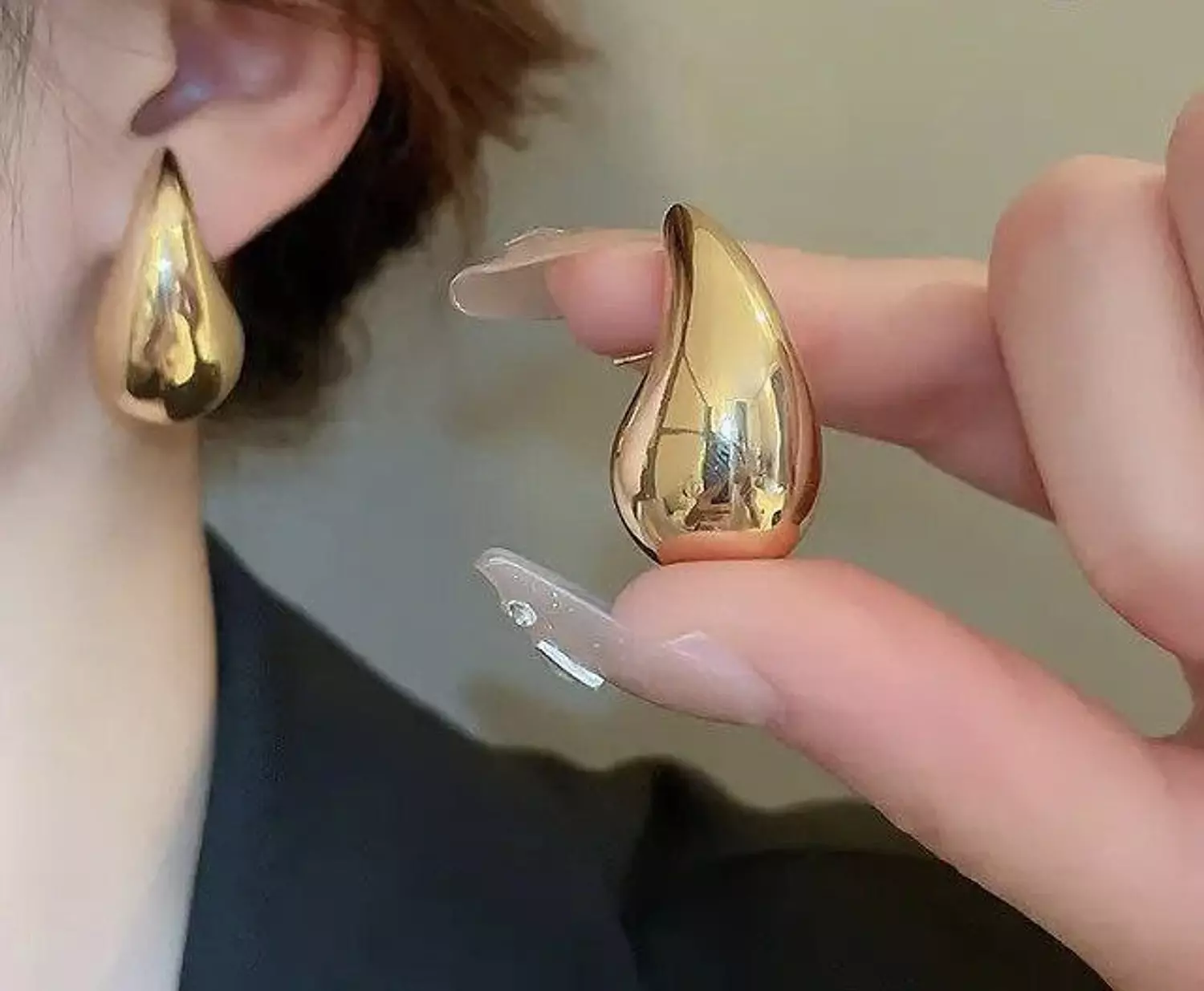 Tear earrings 