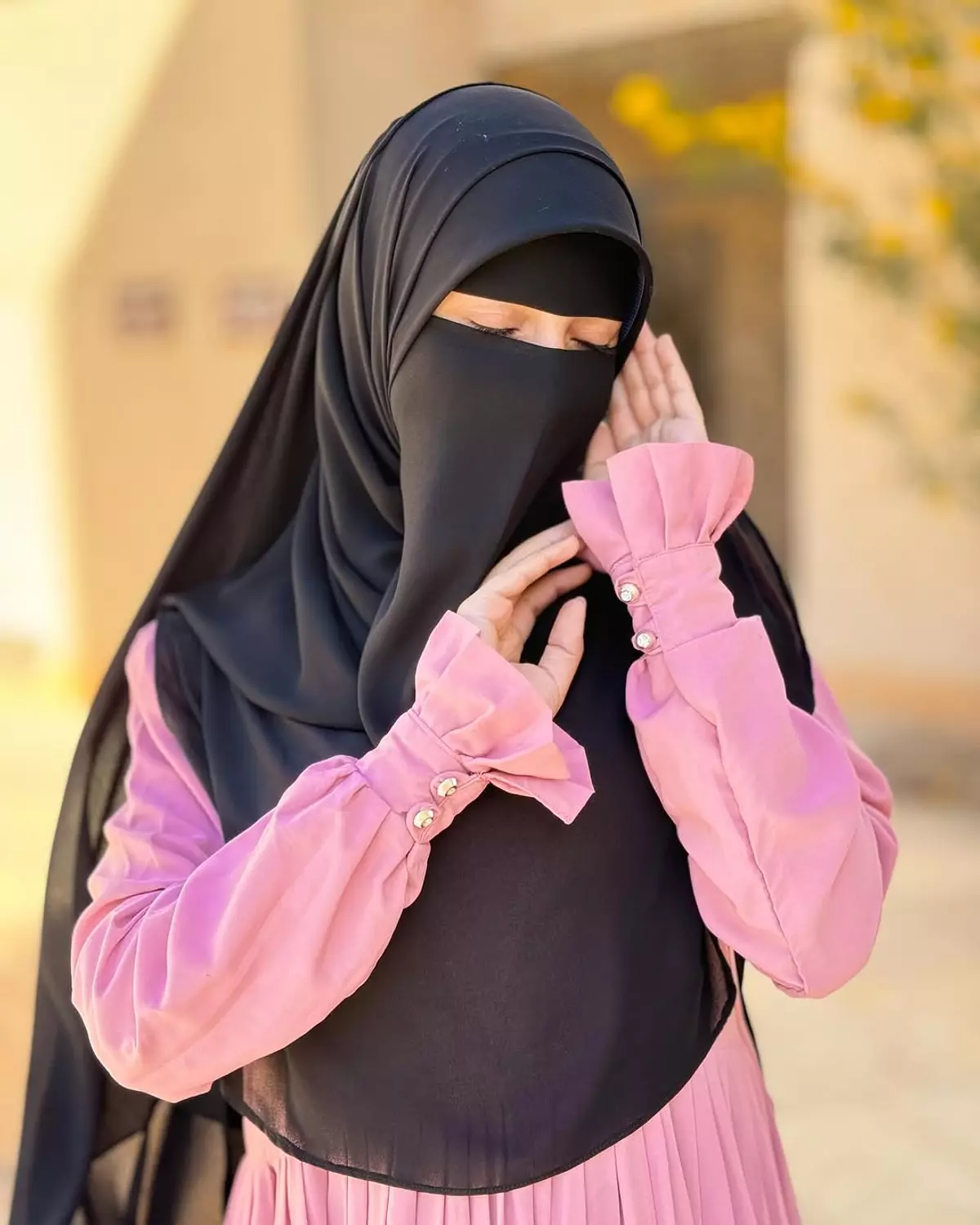 حرملة الفراشة طبقة واحدة  image