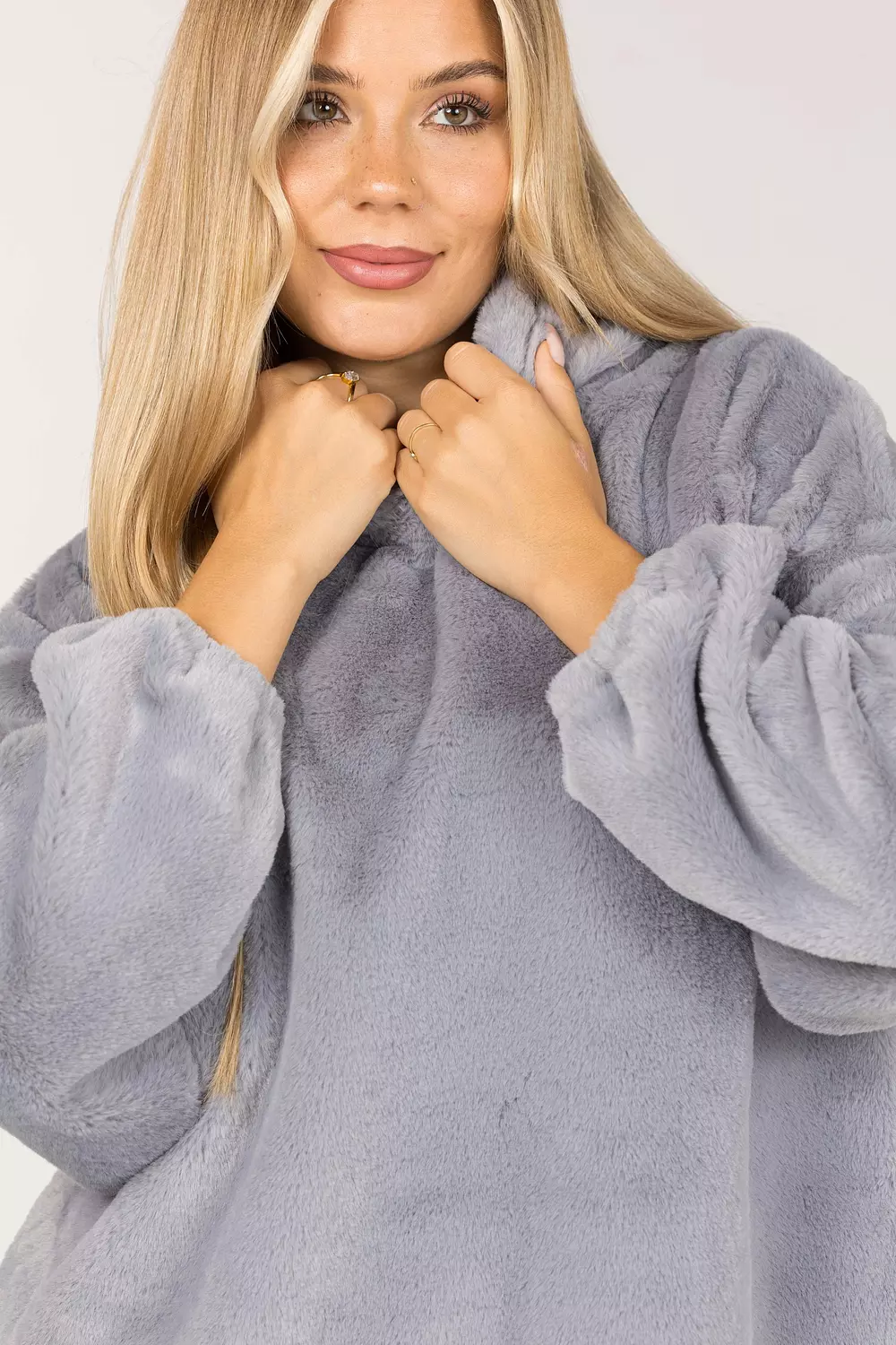 Grey fur hoodie 3